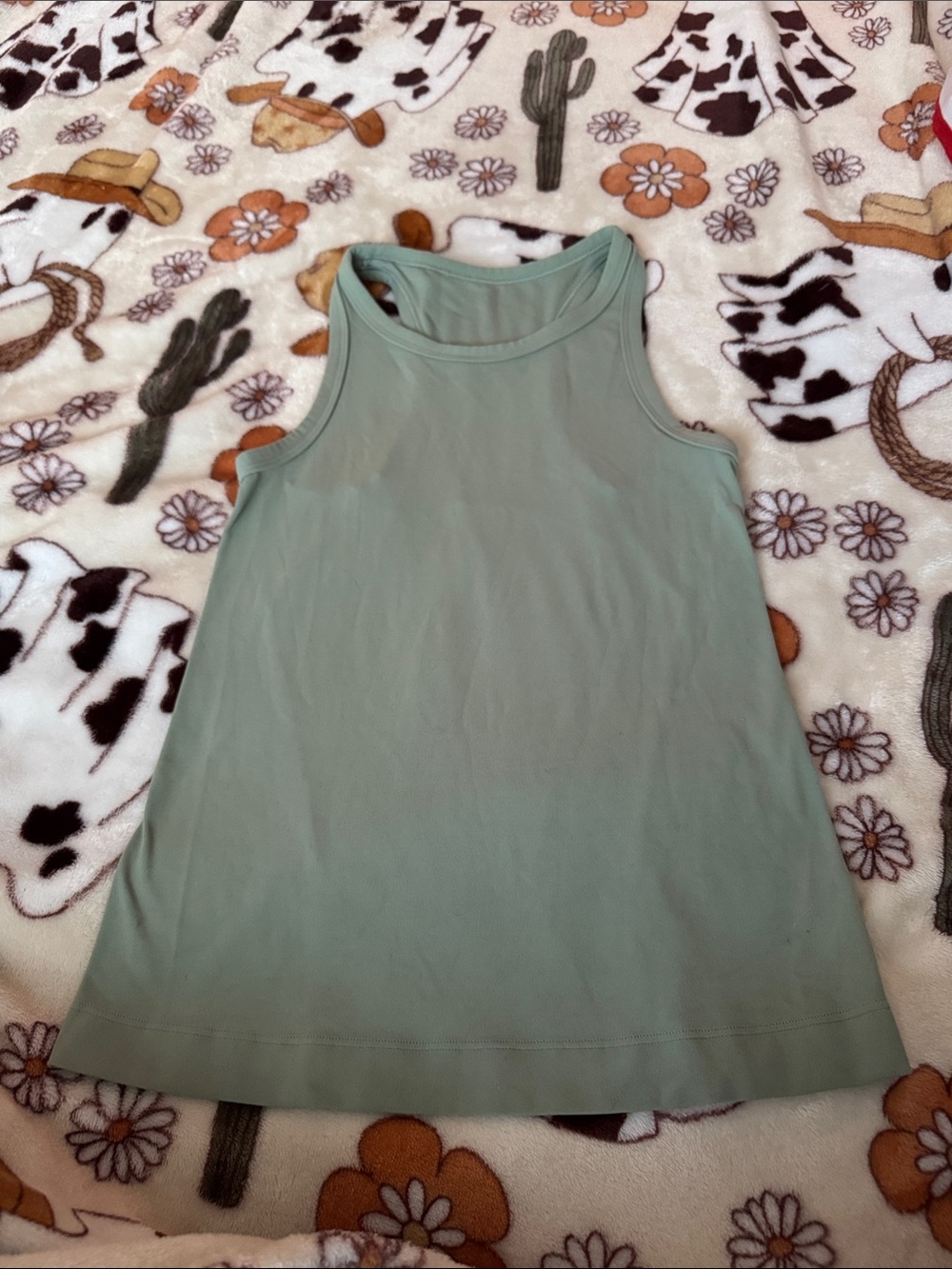 Lululemon tank top